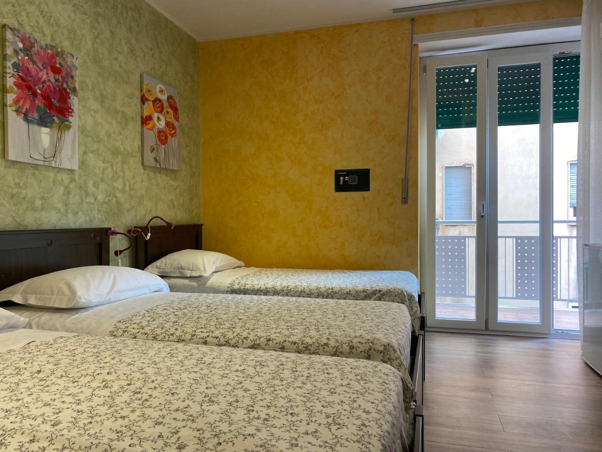 B&B Catania Centro - Charme & More Eksteriør billede